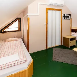 hotellátogatás