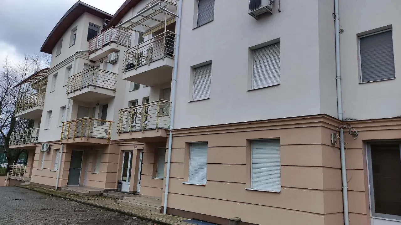 Apartment Ketto Ciprus Appartman 2 Hajduszoboszlo Hungary