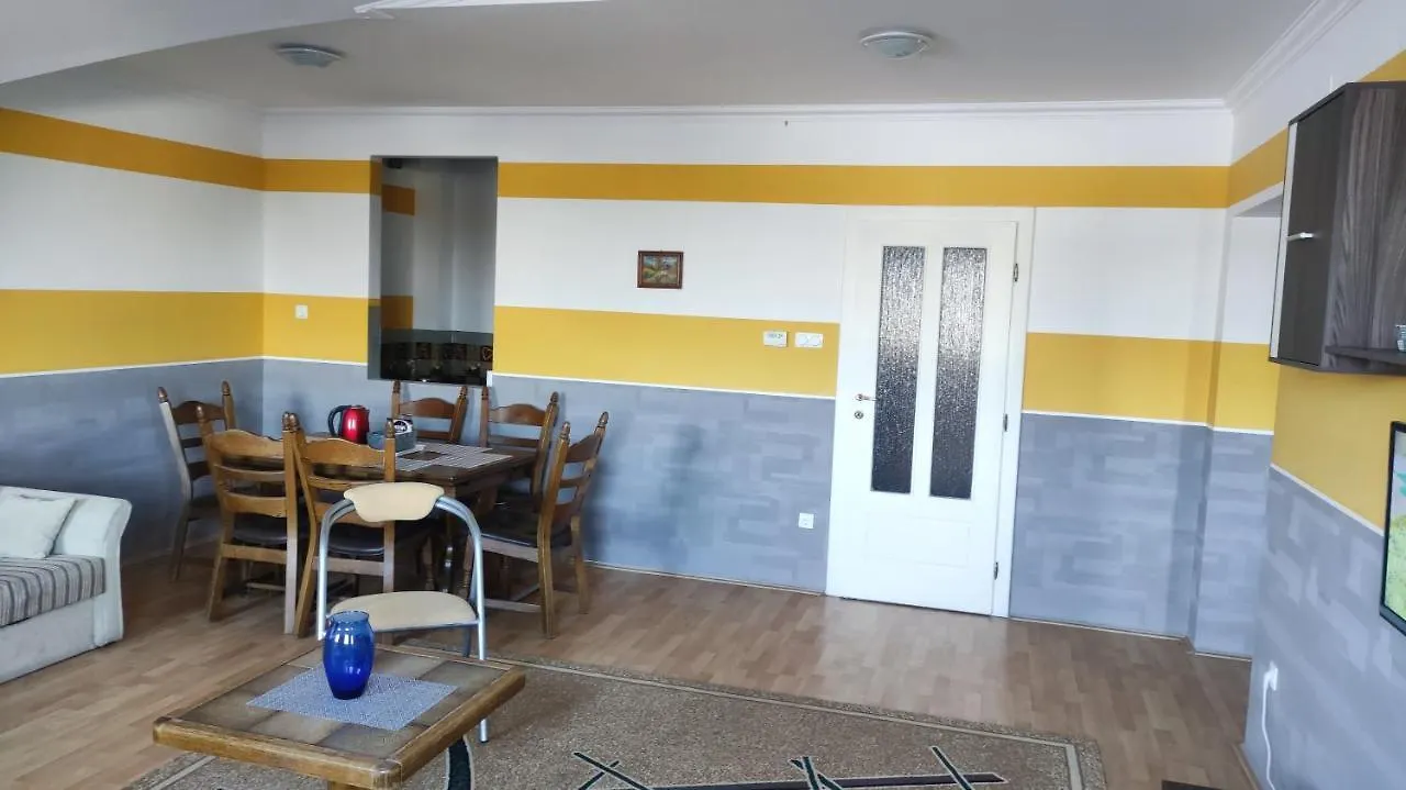 Ketto Ciprus Appartman 2 Hajduszoboszlo