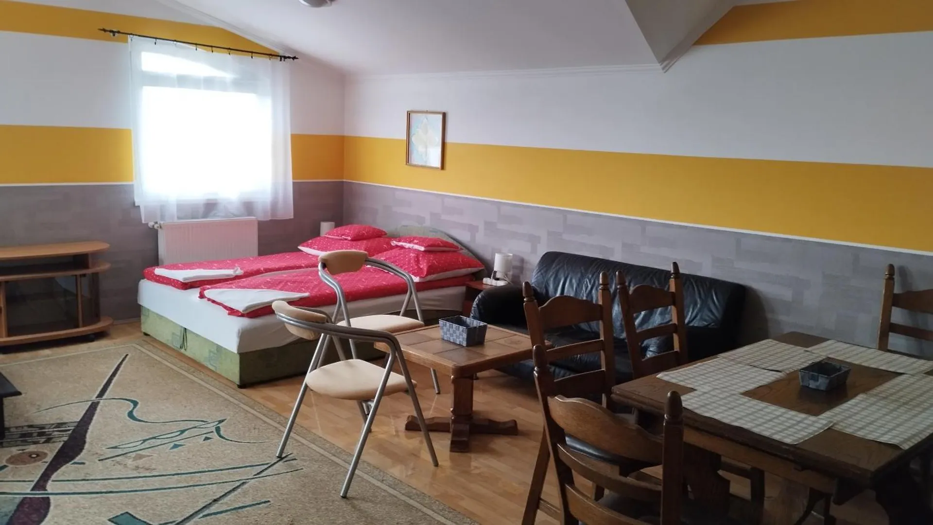 Apartment Ketto Ciprus Appartman 2 Hajduszoboszlo